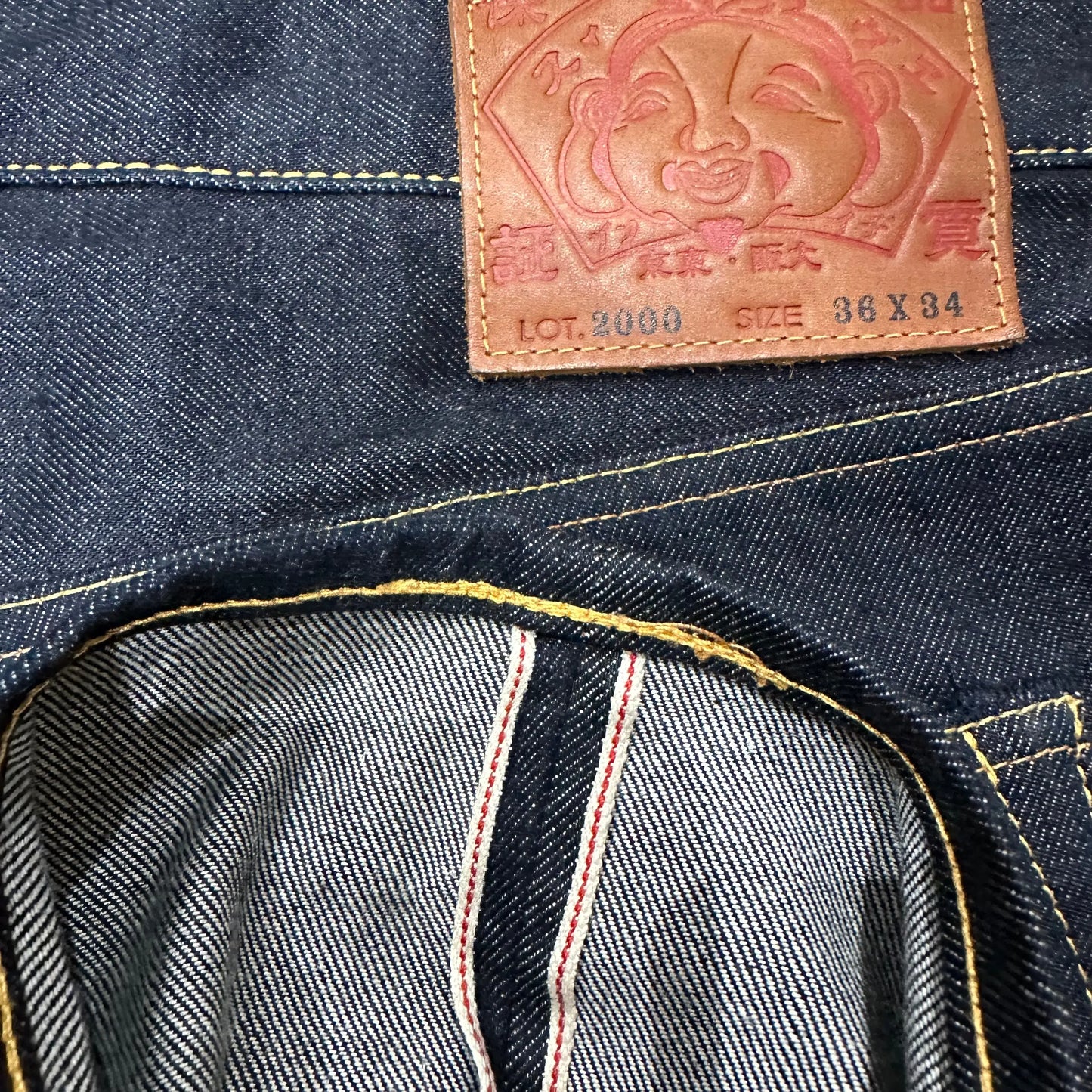JEAN EVISU DAICOCK - W36 X L32 - BELYBENT