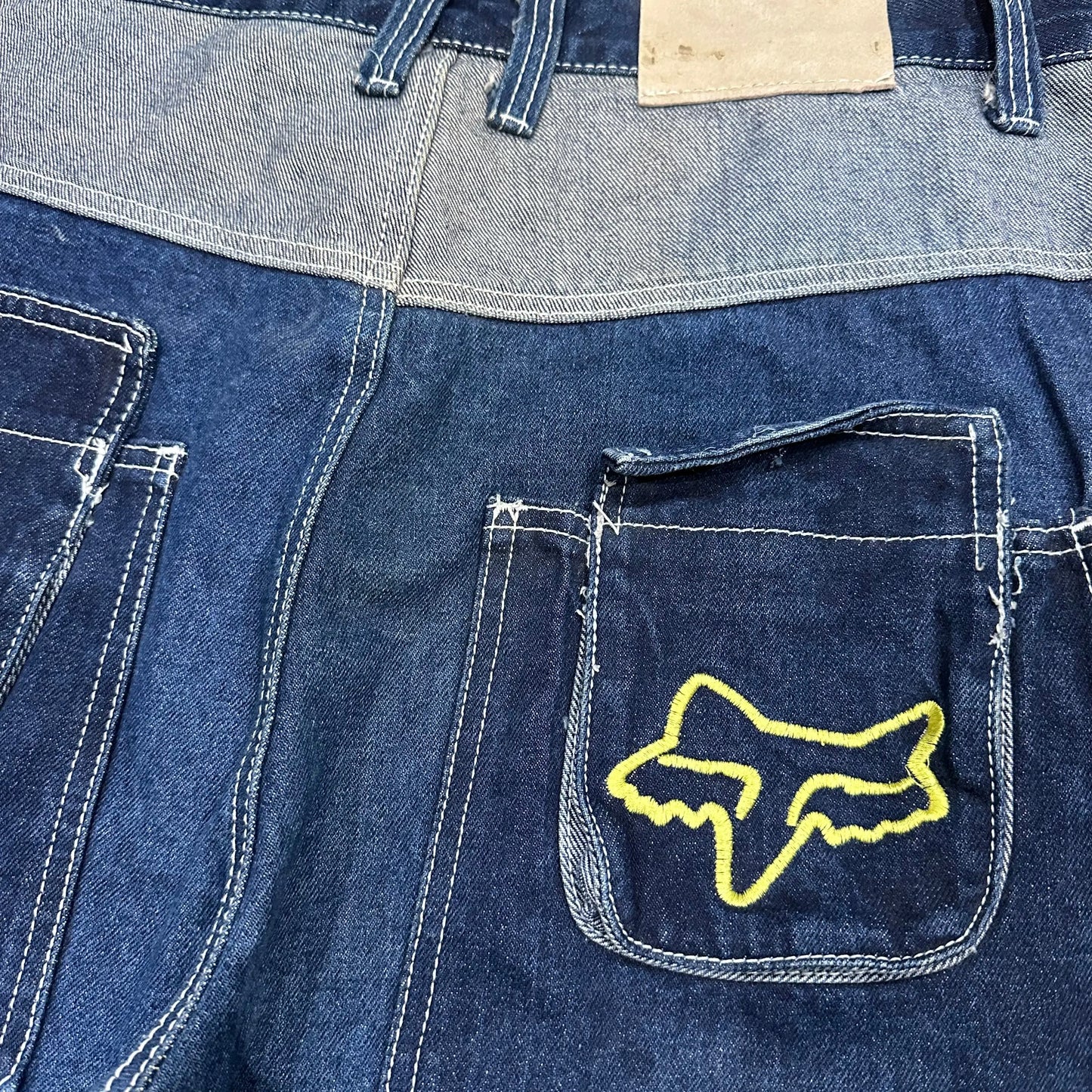 JEAN BAGGY FOX - W34 X L32 FOX