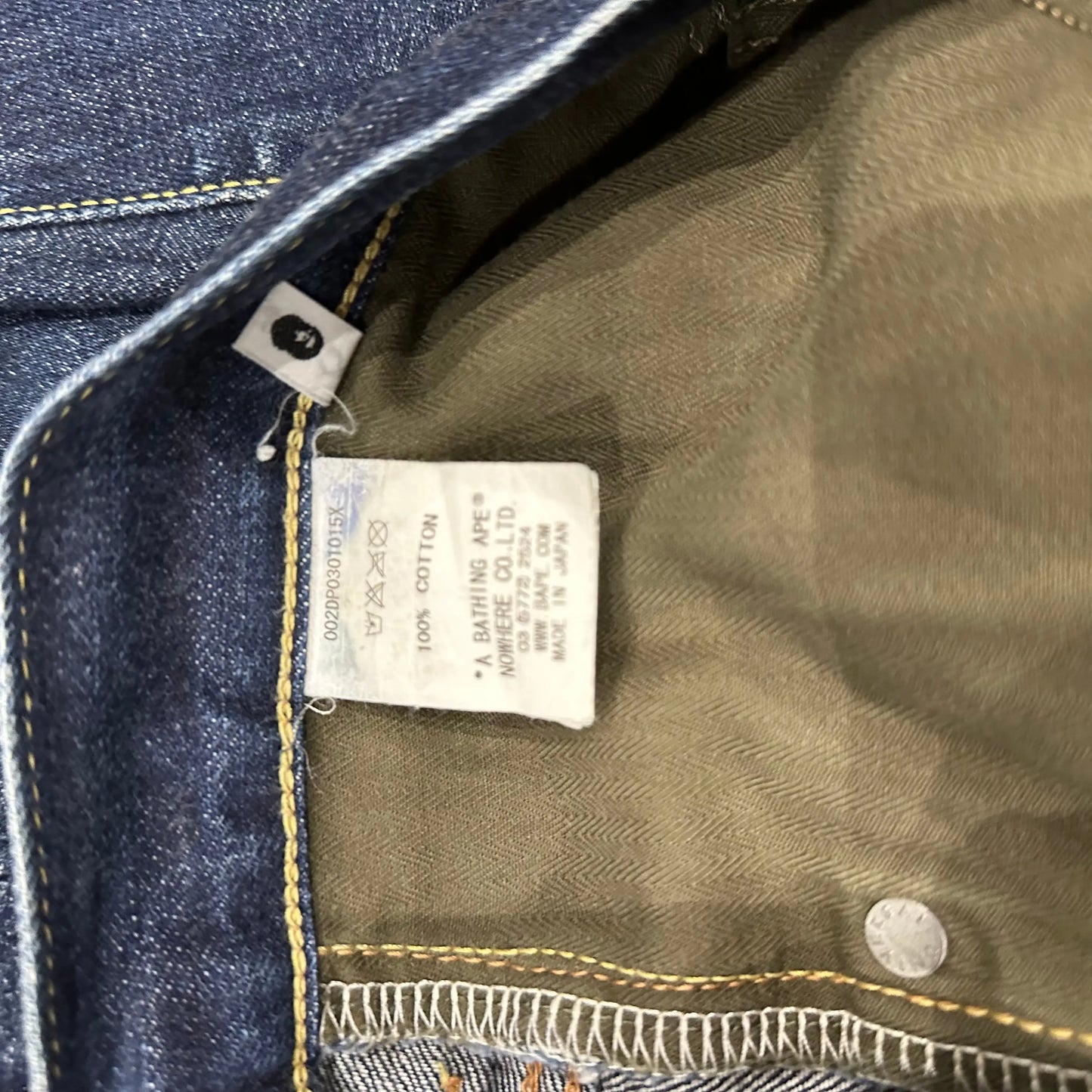 JEAN BAPE - W38 X L30 BAPE