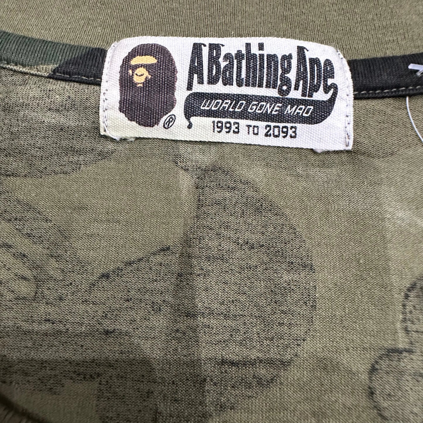 T-SHIRT BAPE - M BAPE