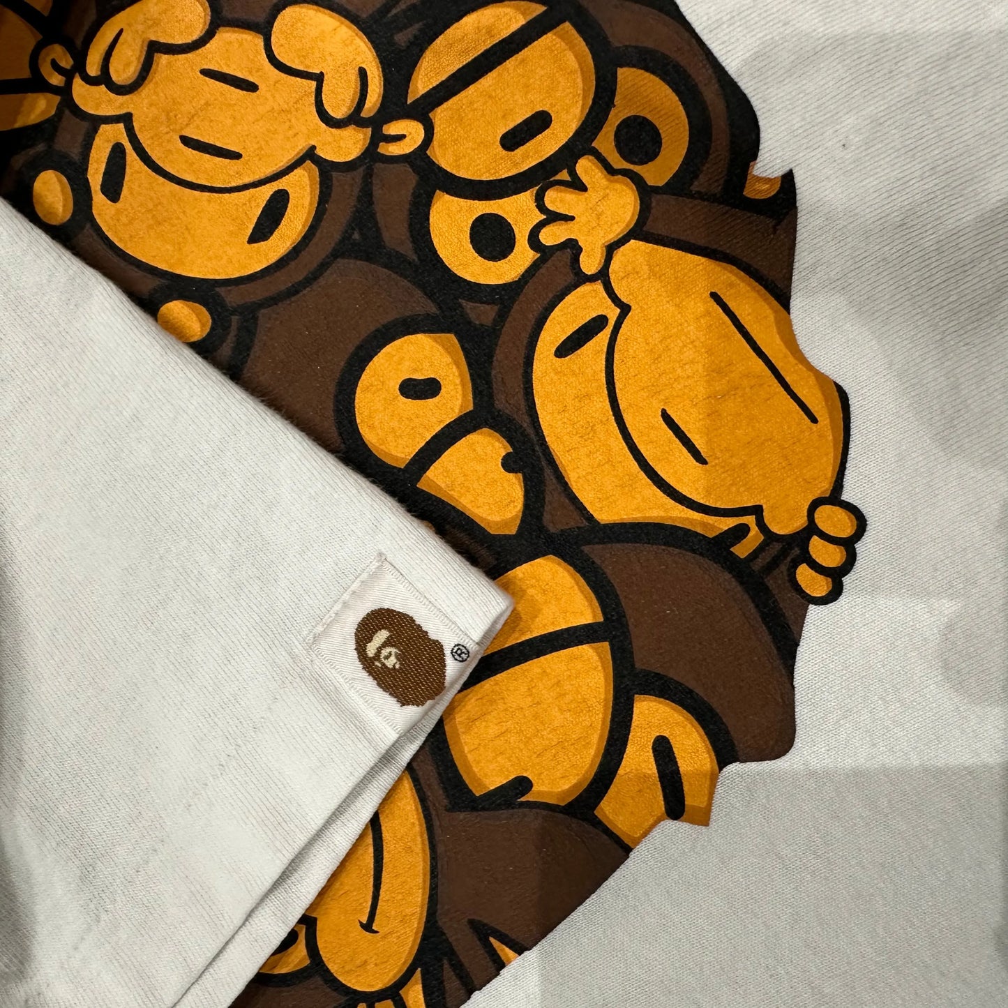 T-SHIRT BAPE - M BAPE