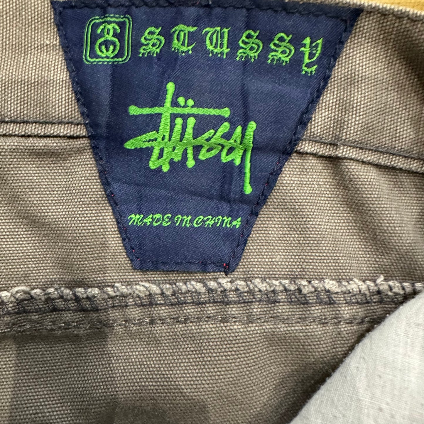 JORT STUSSY - W28 STUSSY