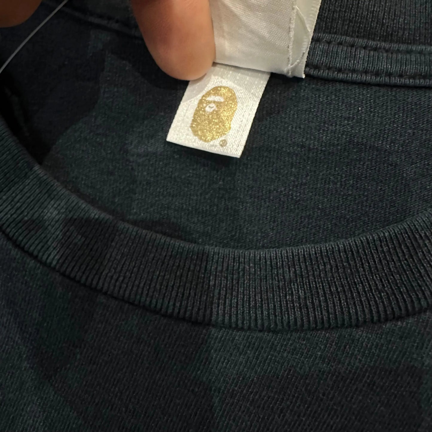 T-SHIRT BAPE - M BAPE