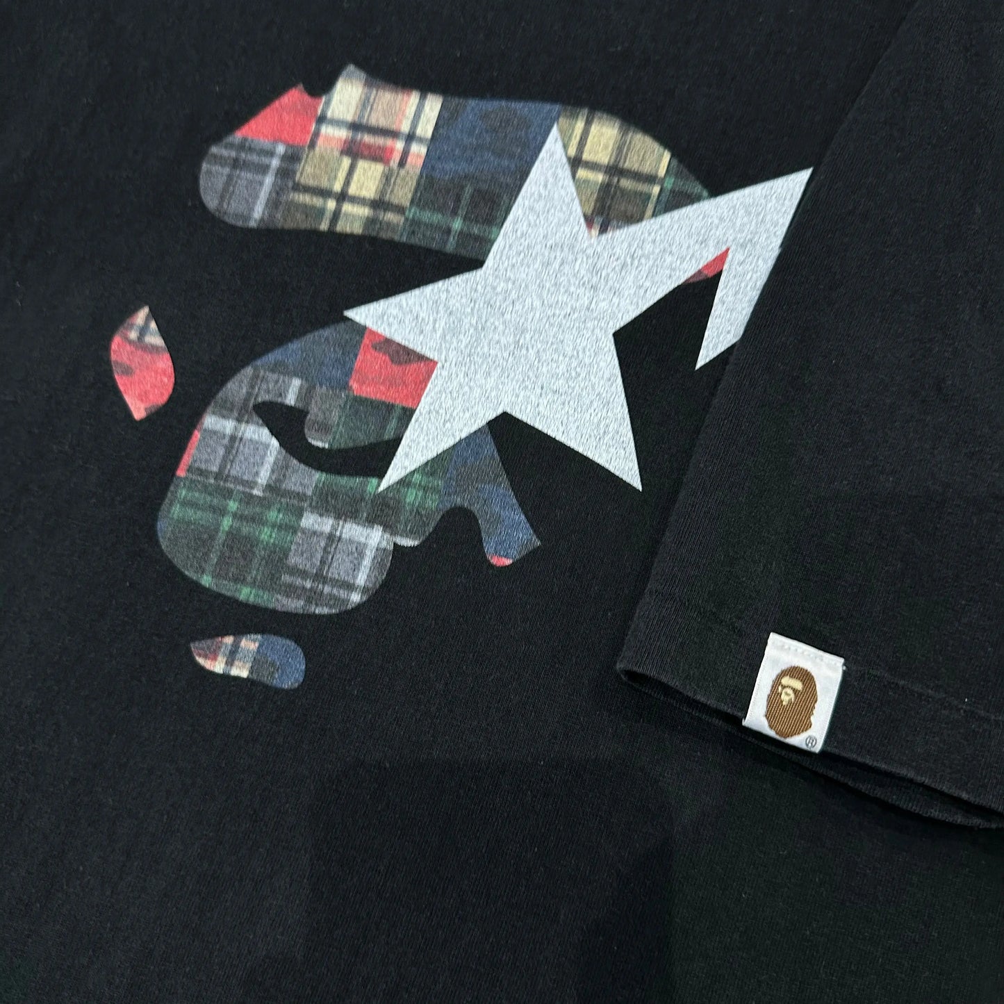 T-SHIRT BAPE - L BAPE