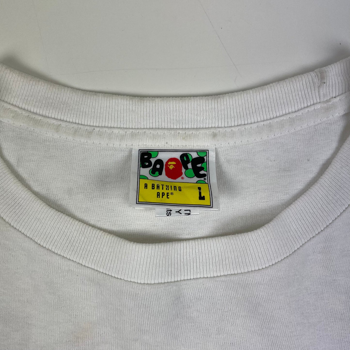 T-SHIRT BAPE - L BAPE