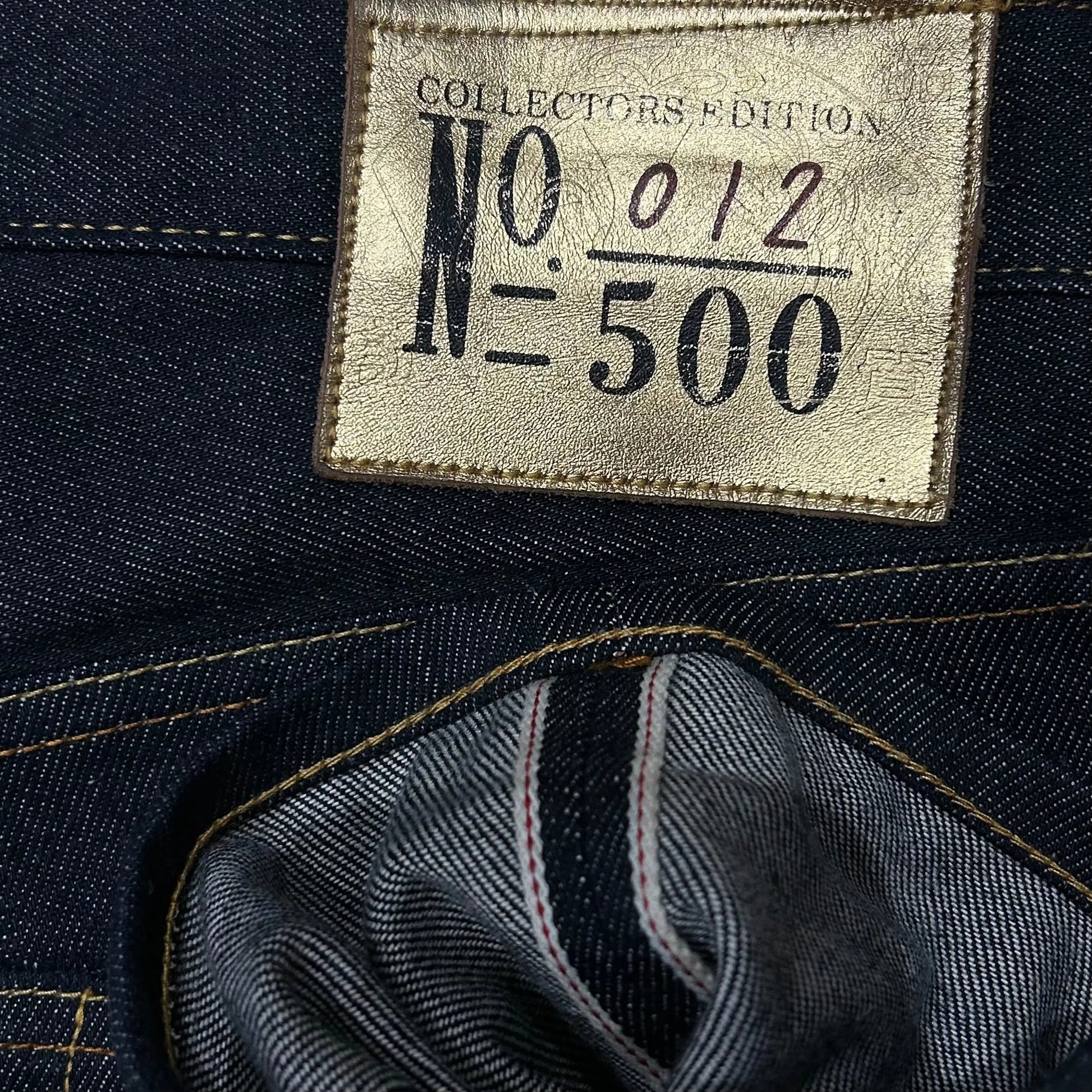 JEAN EVISU DAICOCK - W28 X L32 - BELYBENT